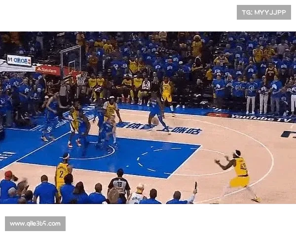 NBA比分实时更新精彩对决一网打尽全面呈现最新赛事动态与战况 NBA比分实时更新精彩对决一网打尽全面呈现最新赛事动态与战况